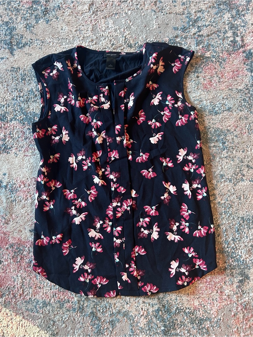 Ann Taylor Navy Floral Sleeveless Top